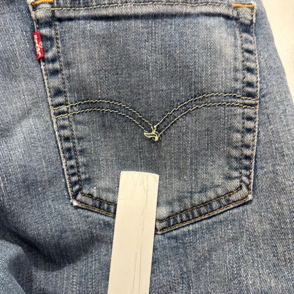 Levis 559 Mens Relaxed Straight Leg Blue Jeans 31x32 Medium Wash Distressed
